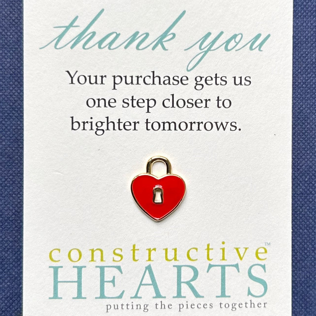 v Heart lock red enamel